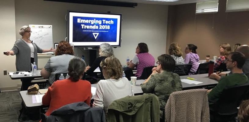 Keynote presenter Laura Solomon spoke at 2018 Tech Days West about emerging tech trends, and free and inexpensive tech tools we can use in our libraries.